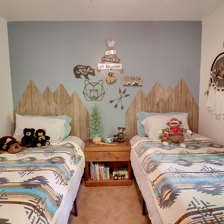 Cozy Whittier Home With Fire Pits Less Than 15 Mi To Hiking! Buitenkant foto