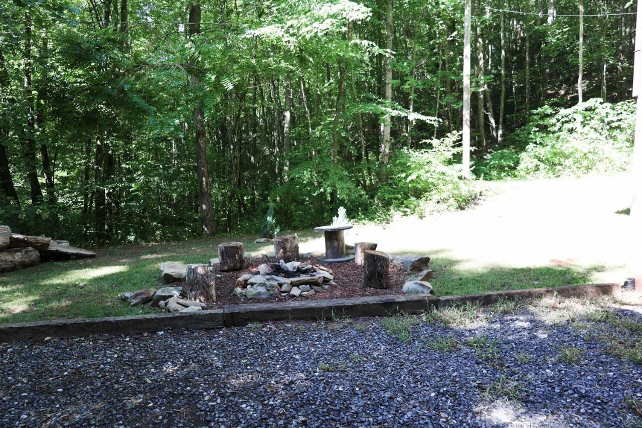 Cozy Whittier Home With Fire Pits Less Than 15 Mi To Hiking! Buitenkant foto